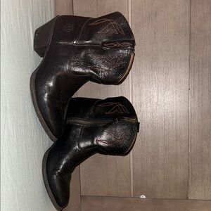 Ariat Black Leather Western Boots
